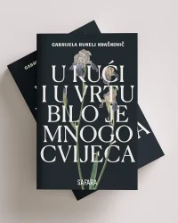 U kući i u vrtu bilo je mnogo cvijeća